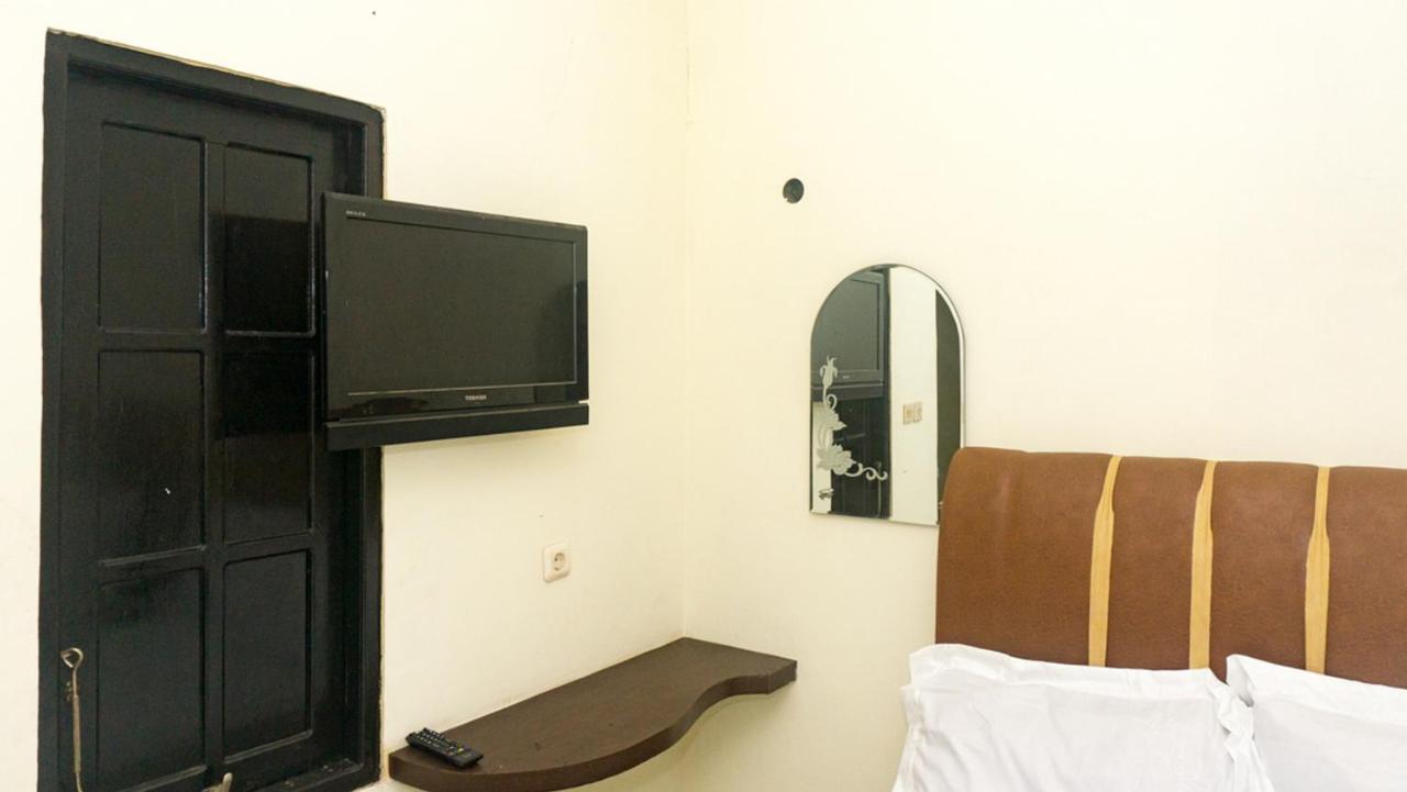 Hotel Reddoorz Near Sentani Airport Jayapura Exterior foto